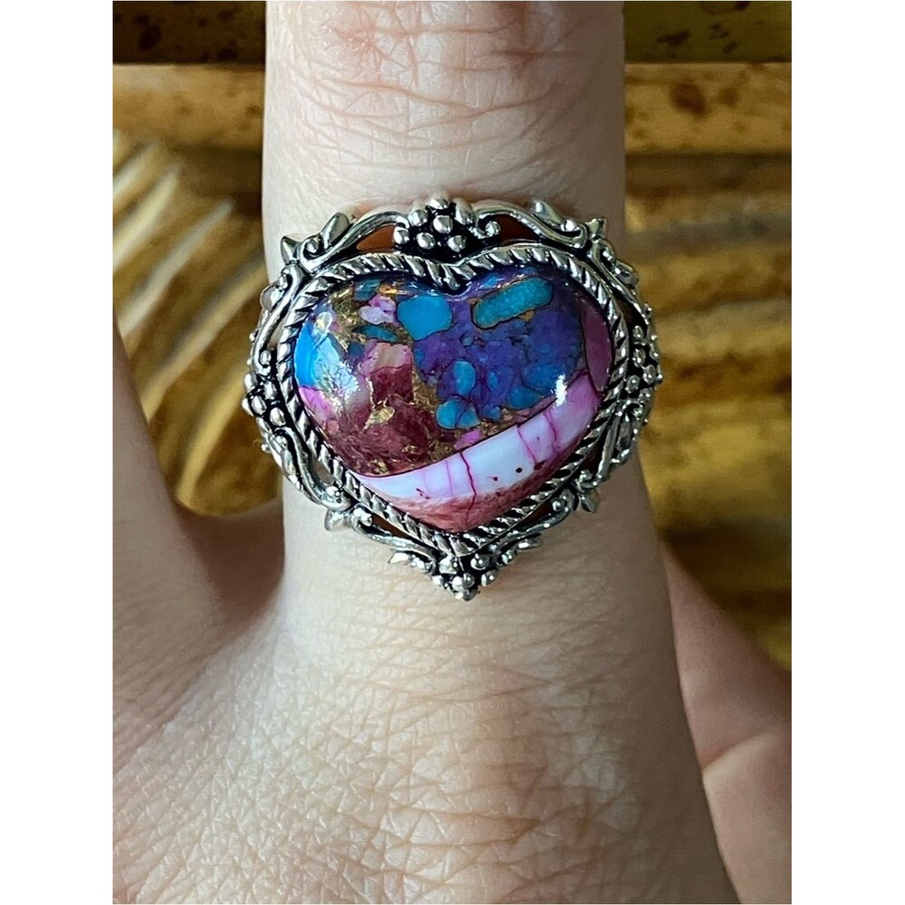 Spiny Oyster Turquoise Heart Ring Size 7.75